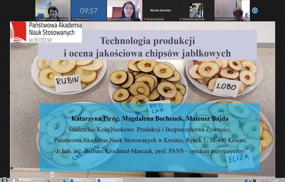Slajd tytułowy podczas prezentacji Technologia produkcji i ocena jakościowa chipsów jabłkowych – Katarzyna Piróg, Magdalena Bochenek, Mateusz Bajda – SKN Produkcji i Bezpieczeństwa żywności.